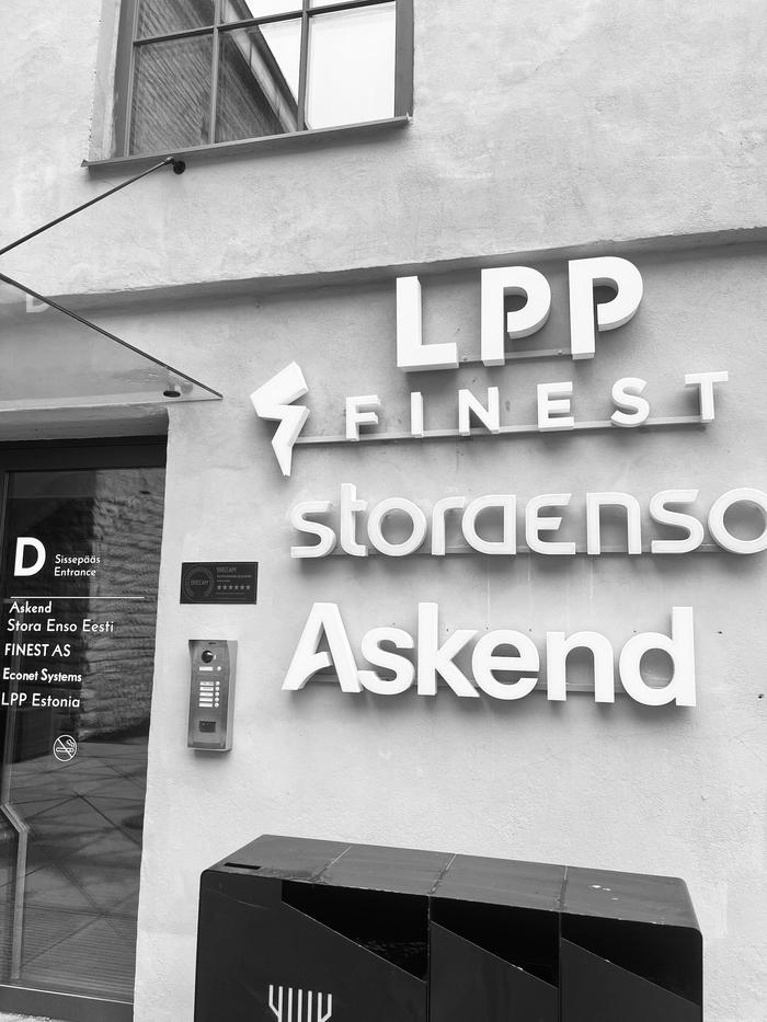 Job ad argument image