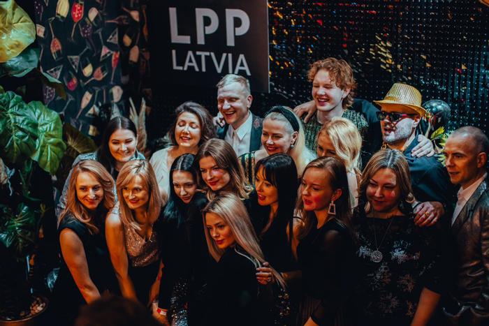 Job ad argument image