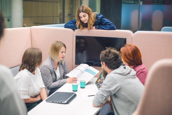 Job ad argument image