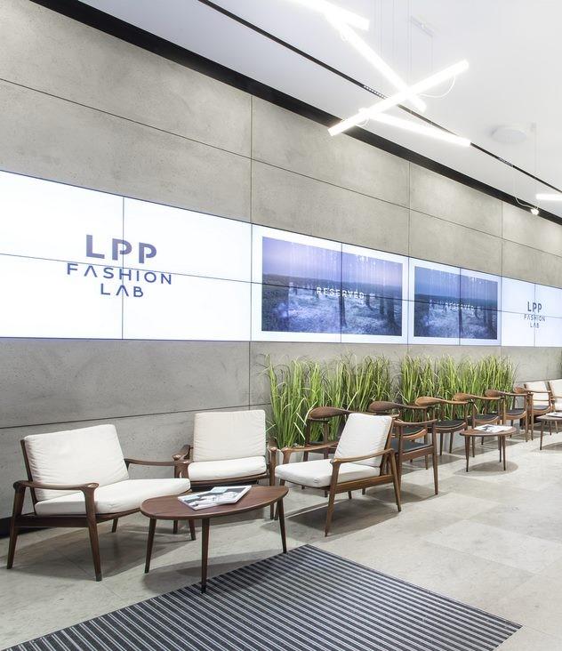 Job ad argument image