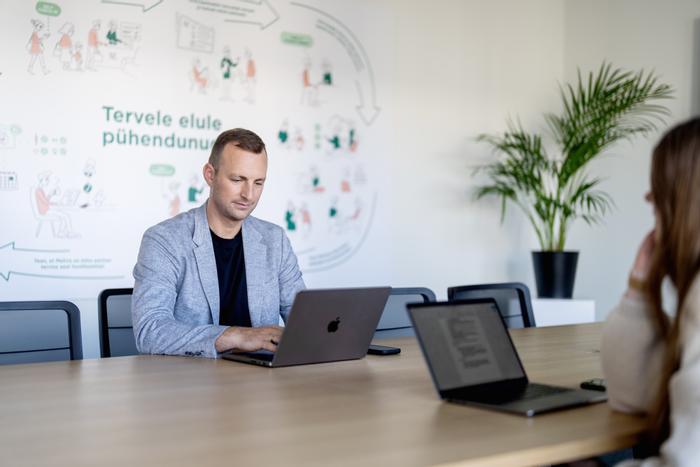 Job ad image