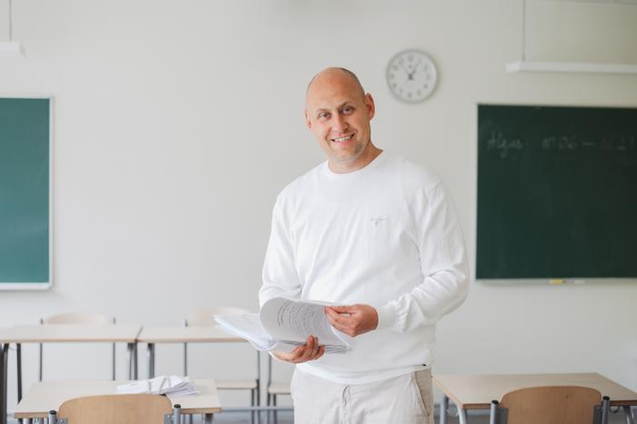 Job ad image