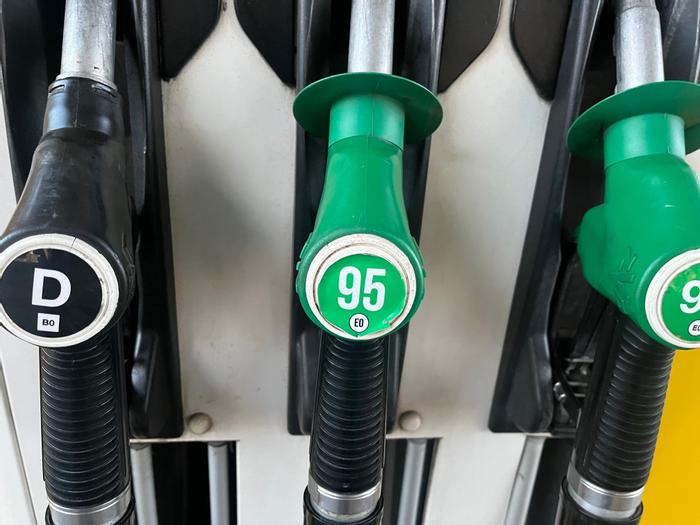 Job ad argument image