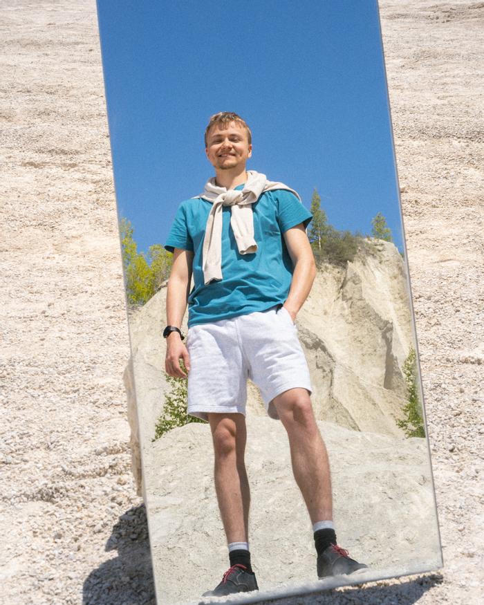 Job ad argument image