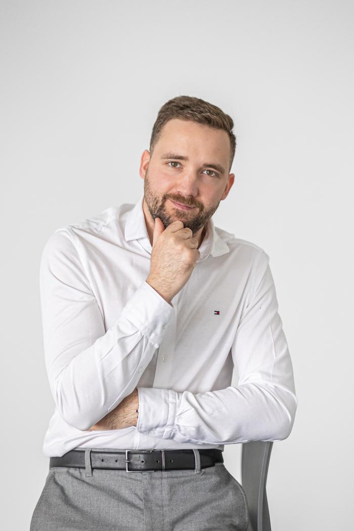 Job ad image