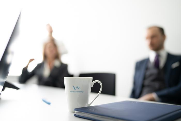 Job ad argument image